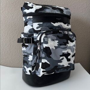 Michael Kors Kent Cycling Backpack Camouflage